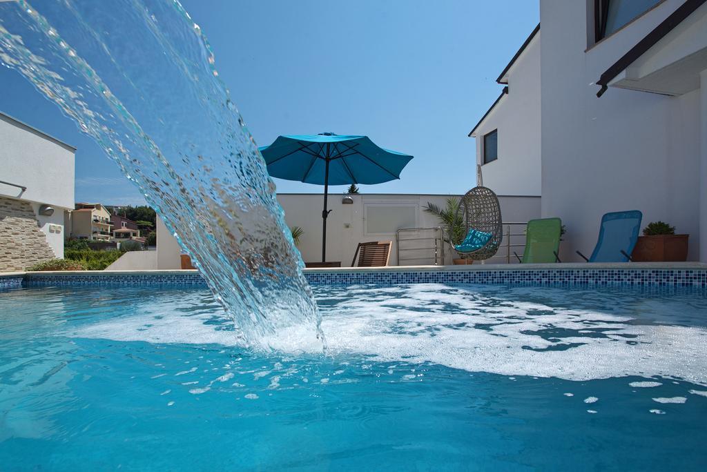 Apartment Villa Holiday II Pula Quarto foto